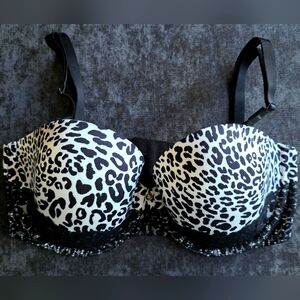 Victoria's Secret Bra Leopard Print, 34DD